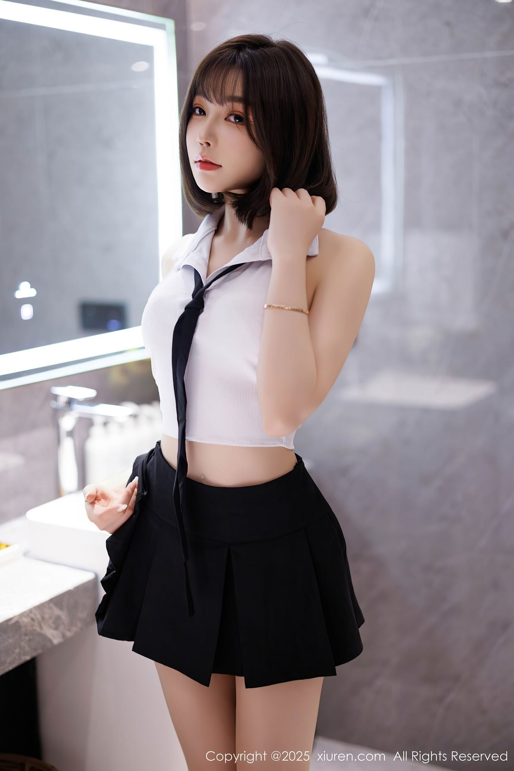 秀人网 No.10048 徐莉芝Booty 婀娜妩媚