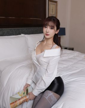 秀人网 No.10166 陆萱萱 白色衬衫