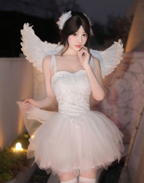 秀人网 No.9742 桃妖夭 丝袜美腿
