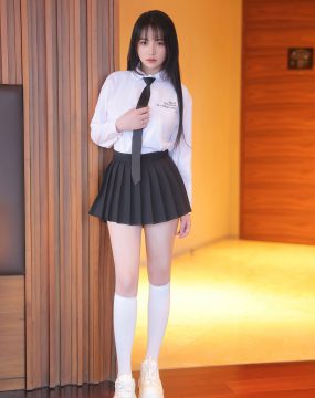 秀人网 No.10335 软情 白色衬衫