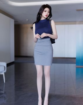 秀人网 No.9857 杨晨晨Yome 黑丝美腿
