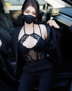 秀人网 No.9405 凯竹Quinn 黑丝美腿