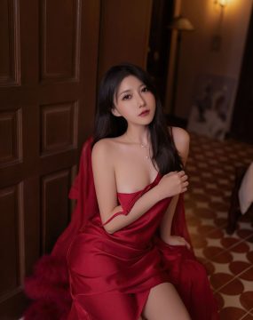 秀人网 No.9422 鱼子酱Fish 美腿性感