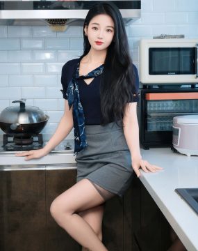 秀人网 No.9580 希恬儿 丝袜美腿