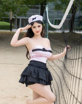 秀人网 No.9527 诗诗kiki 丝袜美臀